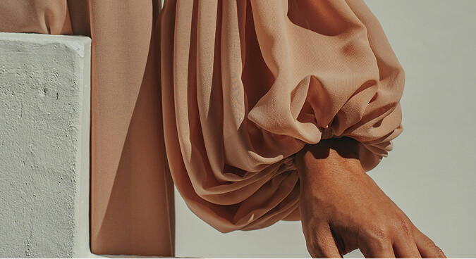 Discover eco-conscious fashion at TerraThread and Everlane. Our blog offers tips for mindful shopping.