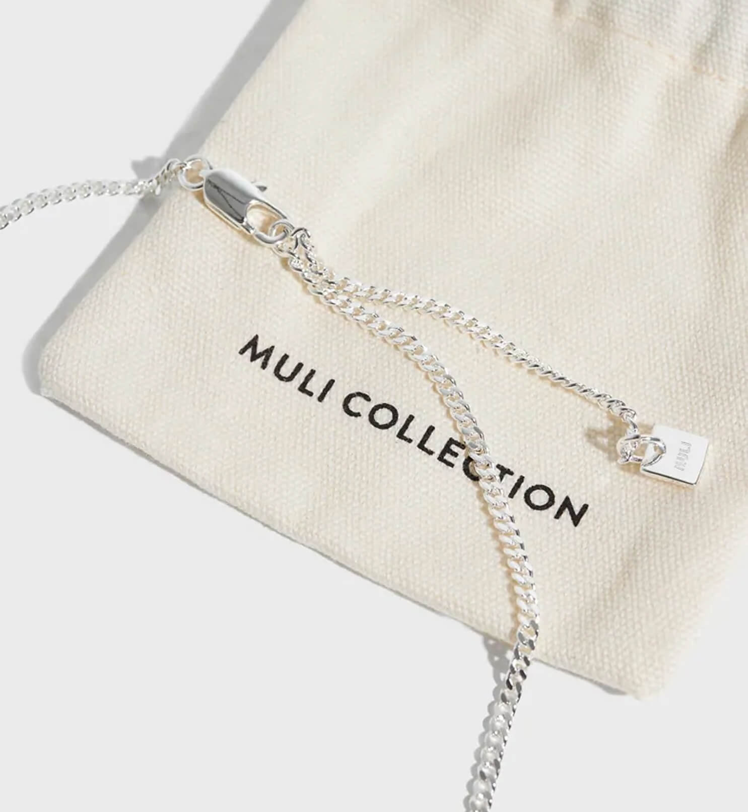 Minimalist silver chain necklace – Image 3
