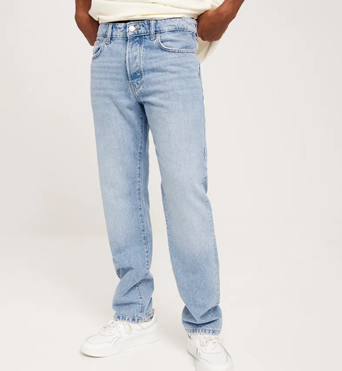 Slim fit blue jeans