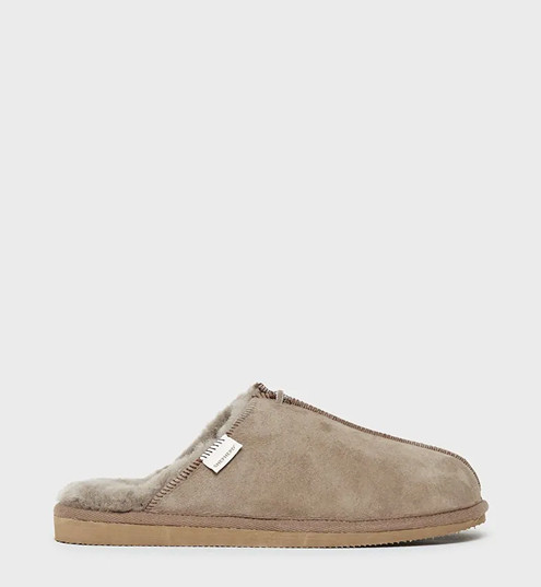 Suede slippers